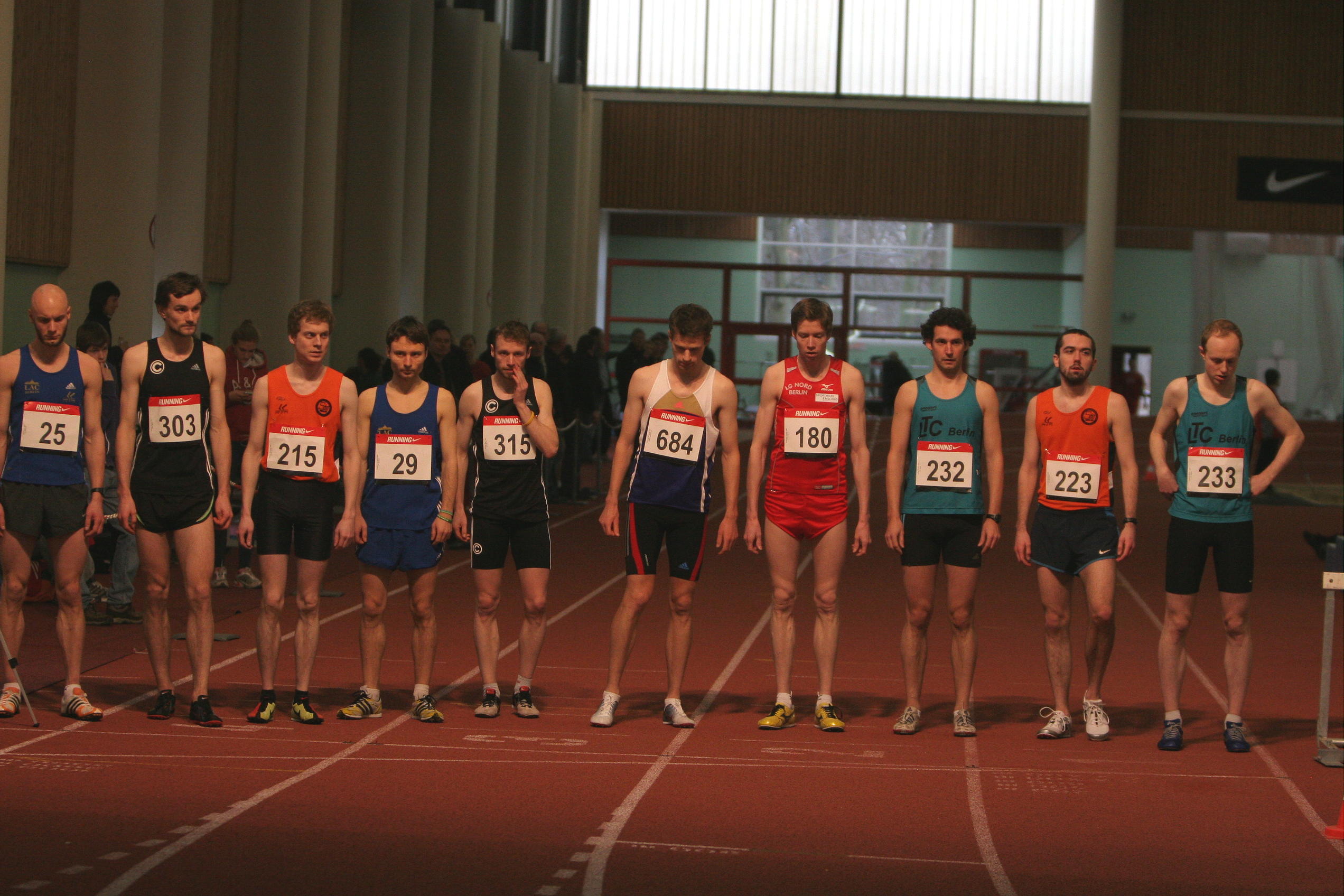 3000 m