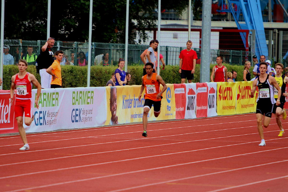 200 m