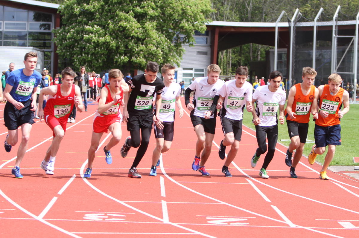 Start 3.000 m