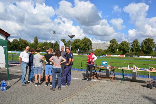 Besprechung