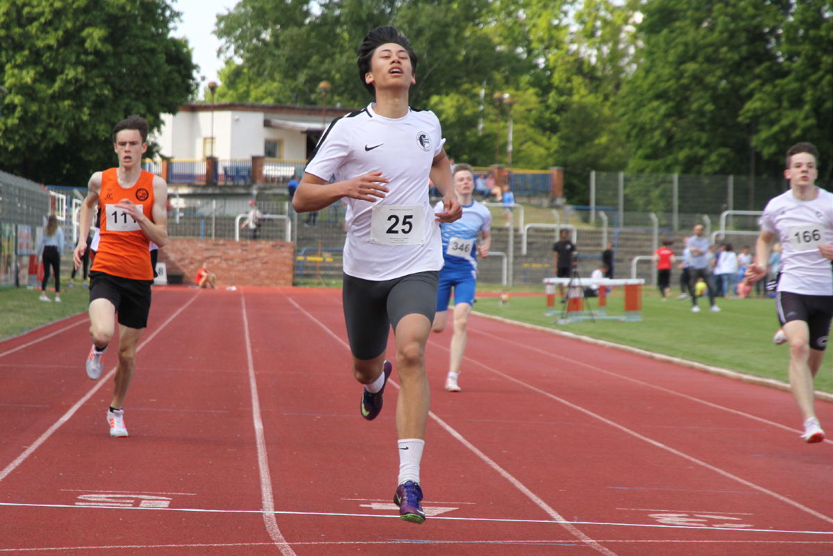 Zieleinlauf 200 m Bjarne Geltner