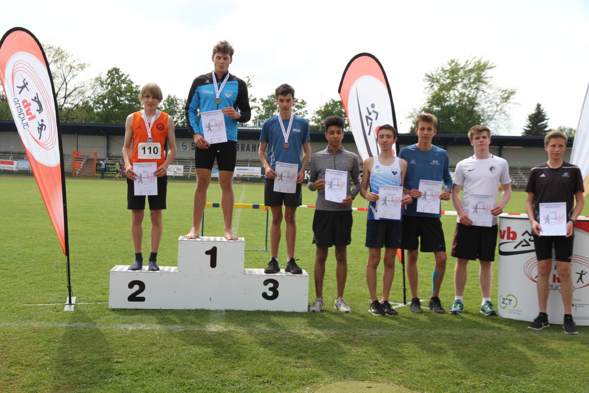 Siegerehrung 1500 m U18