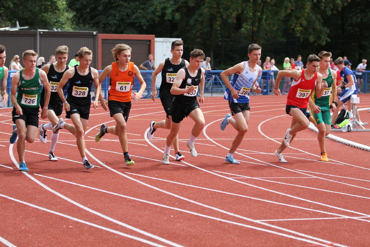 Start 1500 m U18