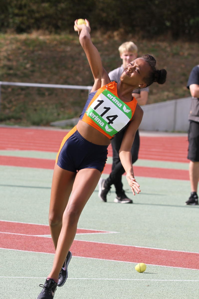 Helena Bendig